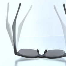 Load image into Gallery viewer, SoundShade Polarized Bluetooth Smart Sunglasses